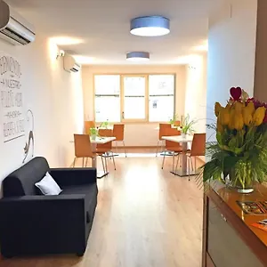 https://guest-house-barcelona-bruc.catalonia-hotels.com