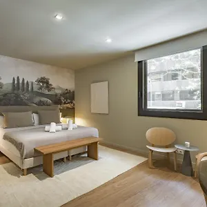 https://ola-living-hostal-diagonal.catalonia-hotels.com